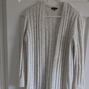 64🤍 Dynamite  Long Light Gray Duster Cardigan — Size L 🤍